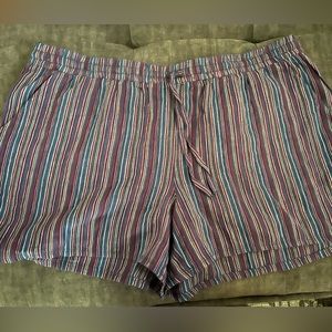 Natural Reflections Linen Blend Short Size XL wore 1X